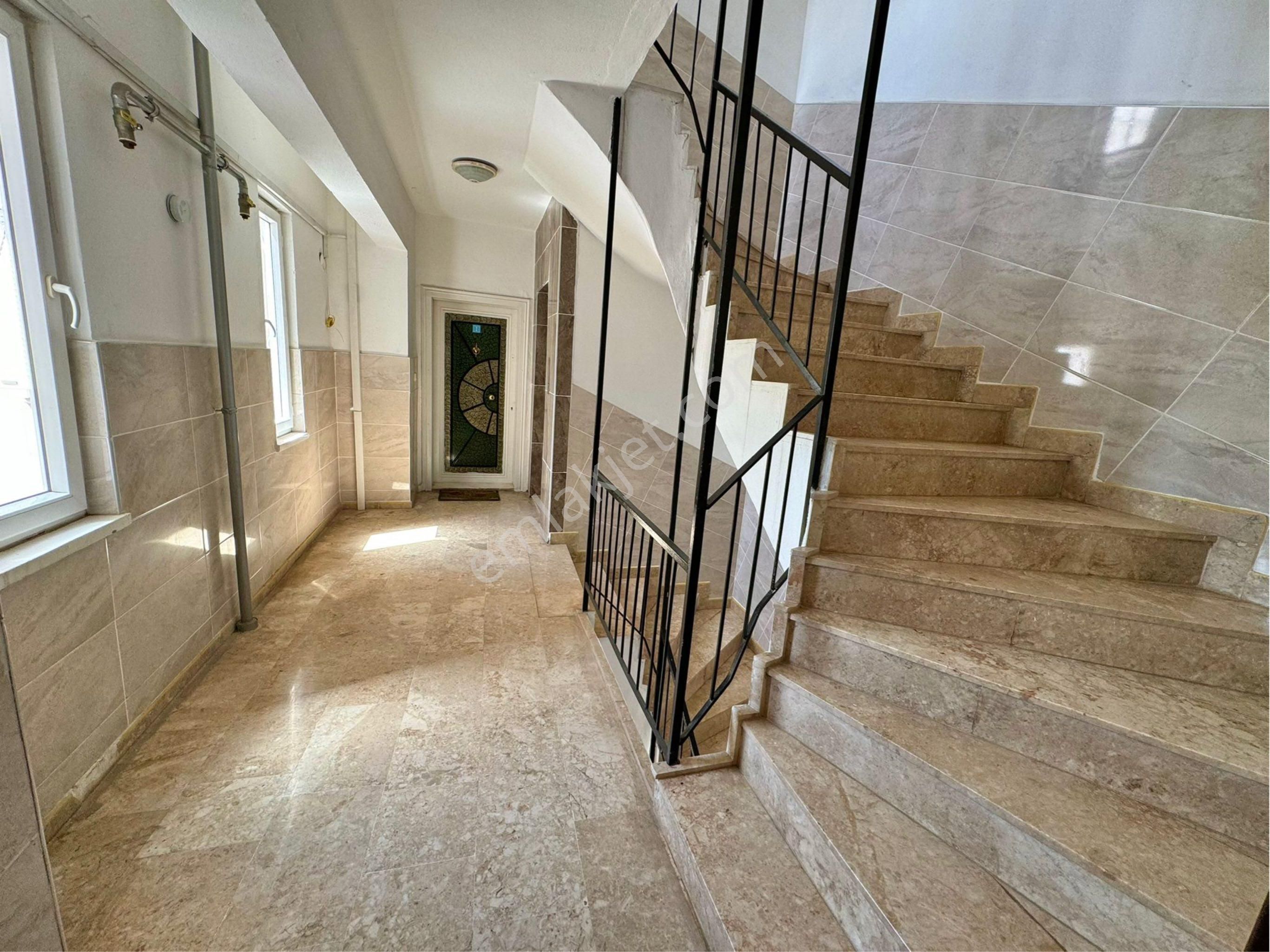 Konyaaltı Uluç'ta Satılık 3+1 Daire!!! - Görsel 3