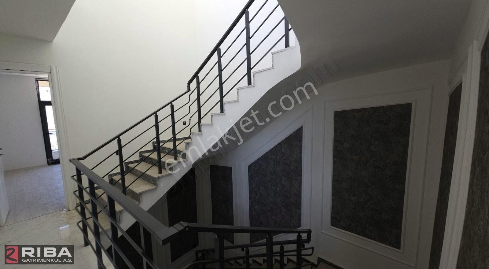 Genıs Ferah 3katlı Vılla - Görsel 11