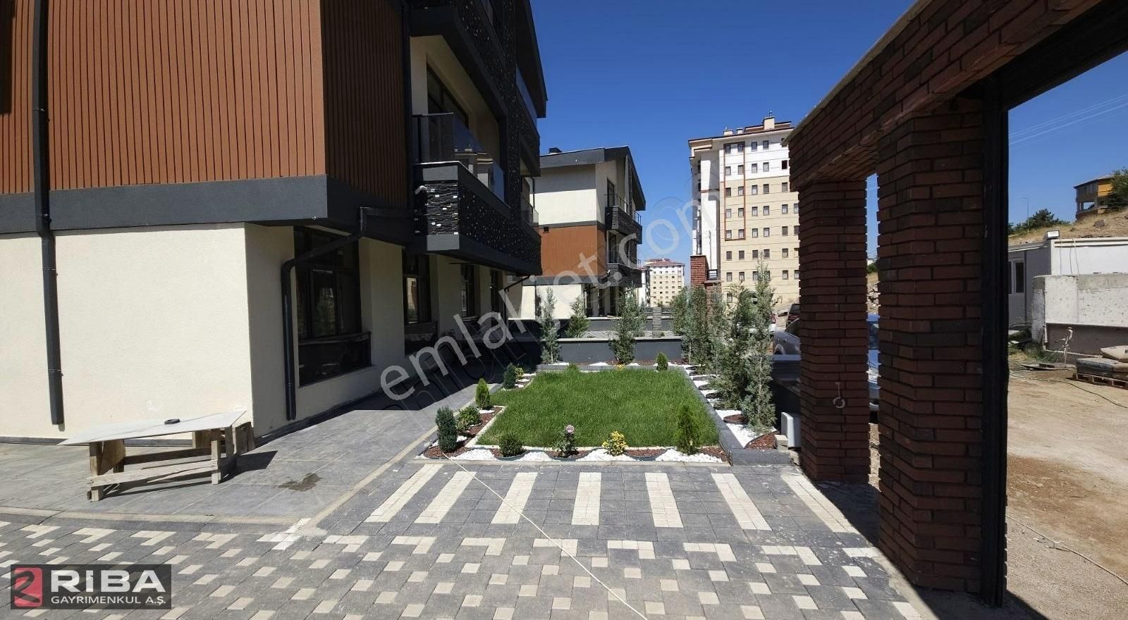 Genıs Ferah 3katlı Vılla - Görsel 7