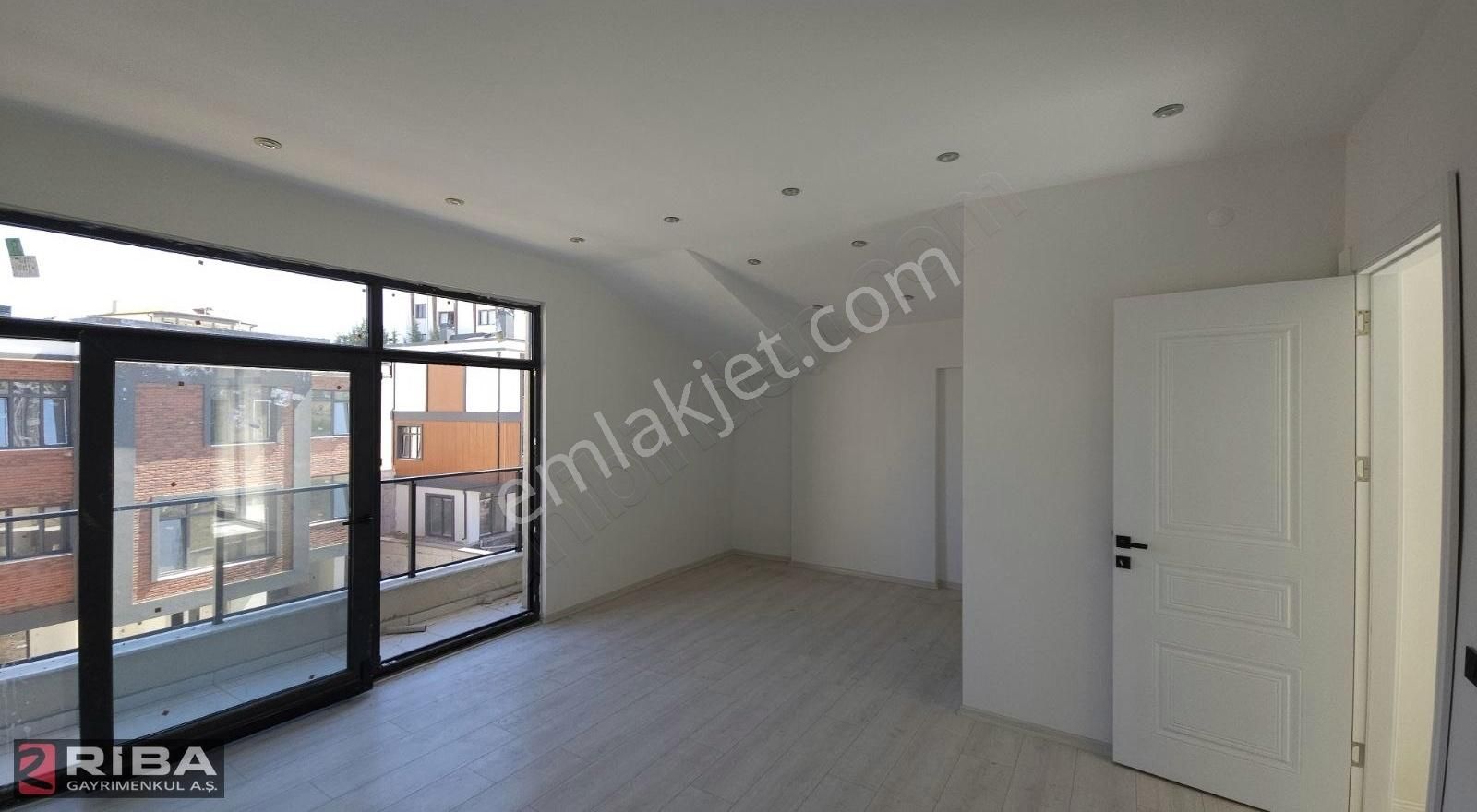 Genıs Ferah 3katlı Vılla - Görsel 3