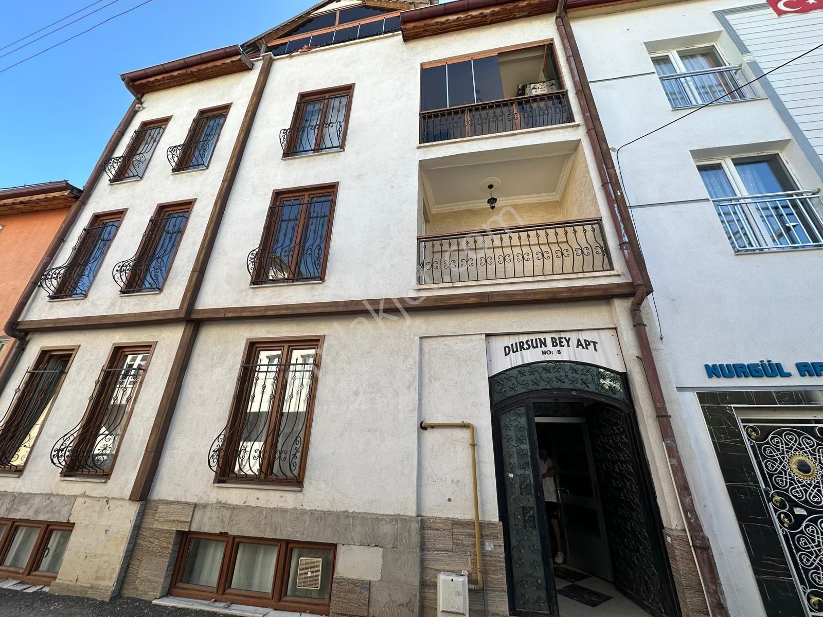Karahan Emlak'tan Kiralık Daire*gökçebostan*inönü Konağı Karşı Arada*130 M²*2.kat*3+1