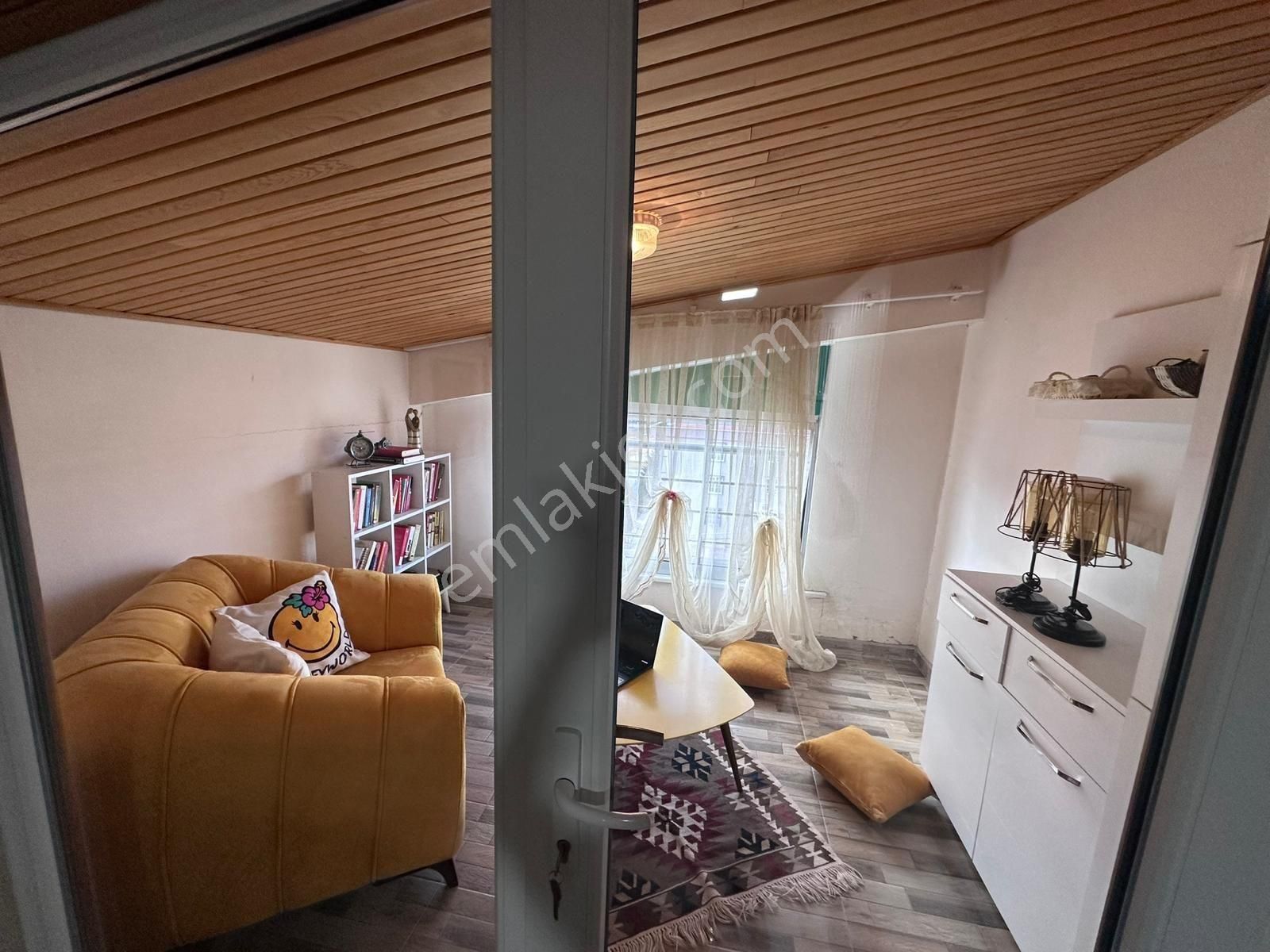 Gül Emlaktan Beyhekim Caddesinde Lüks Dublex Daire - Görsel 3