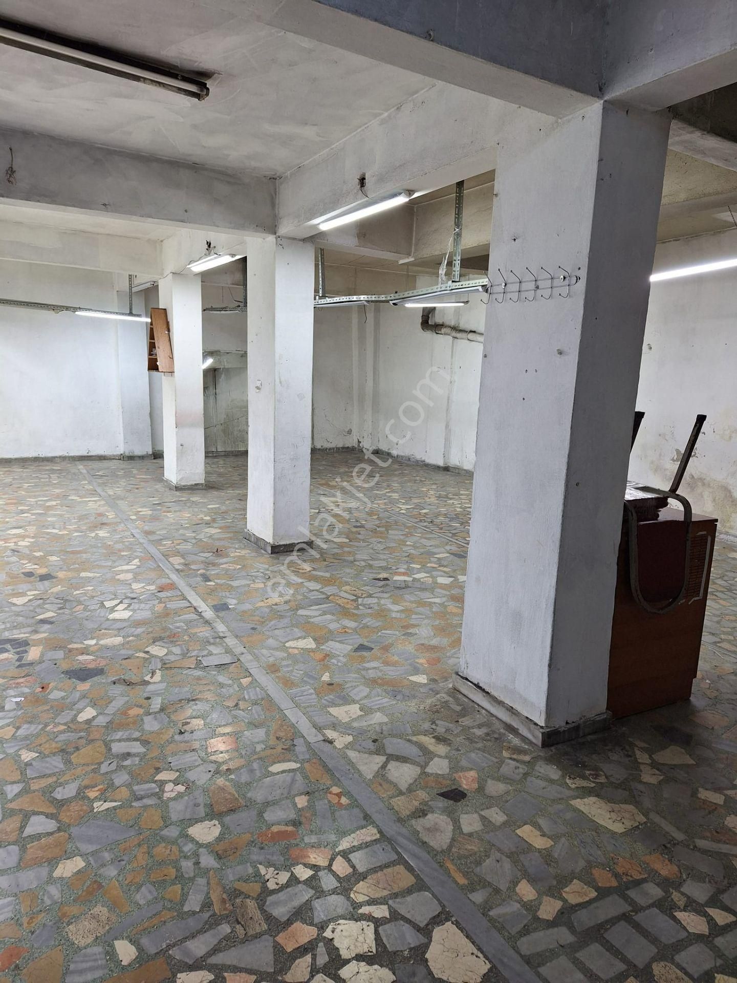 Oruç Reis Mahallesi’nde 100 Metre² Kiralık İş Yeri