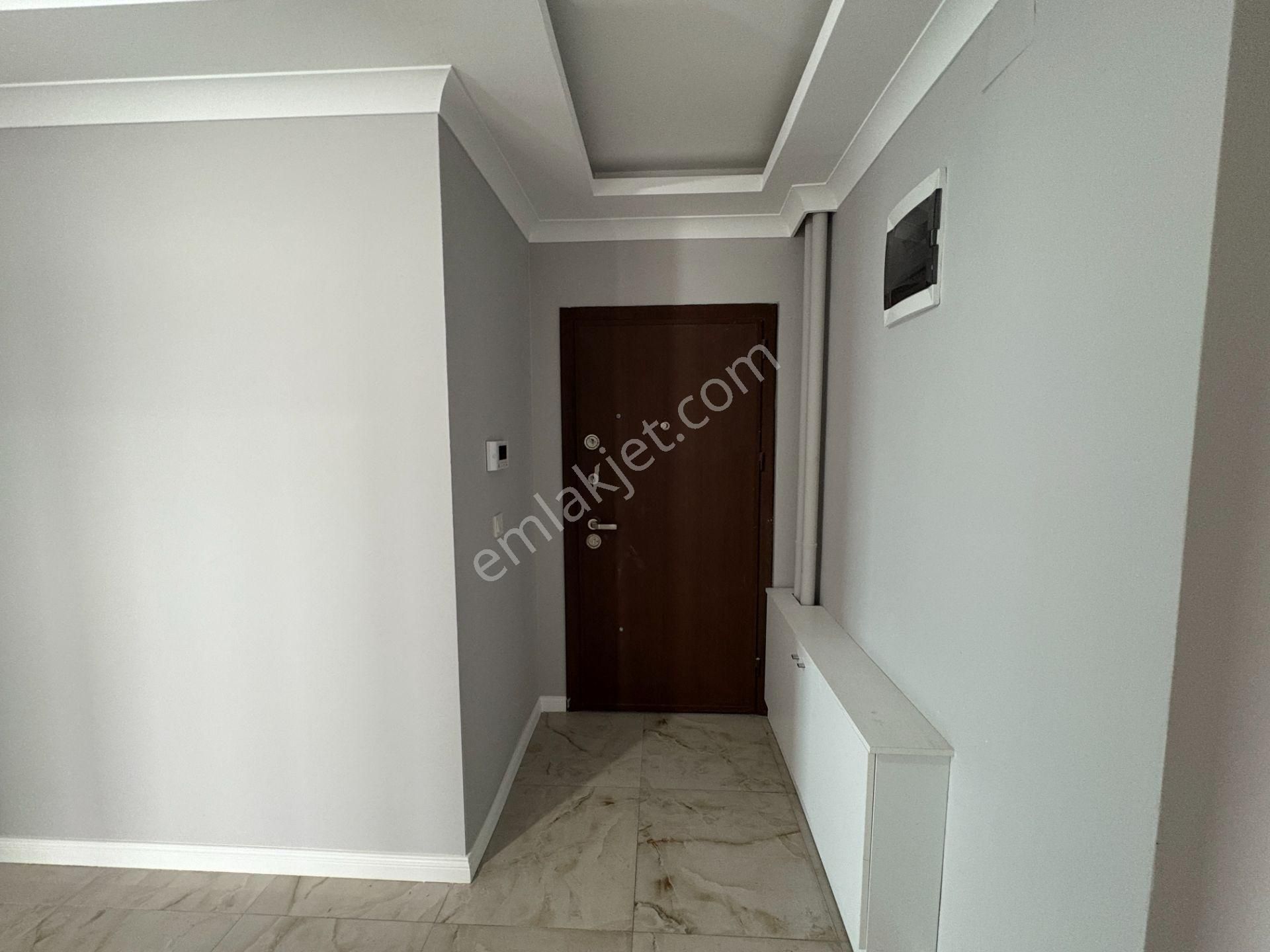 Yalıncak'ta Kesintisiz Deniz Manzaralı Satılık 3+1 Daire - Görsel 27