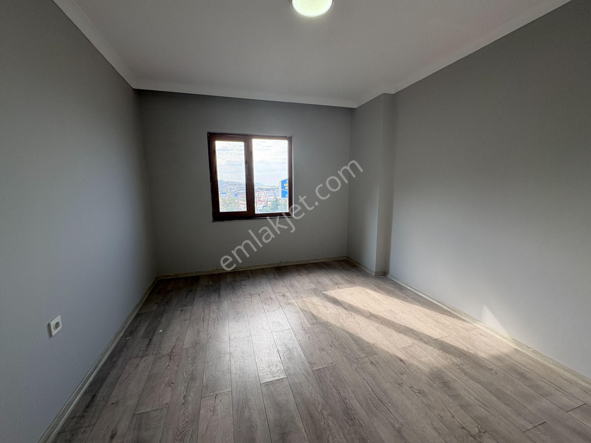 Yalıncak'ta Kesintisiz Deniz Manzaralı Satılık 3+1 Daire - Görsel 22
