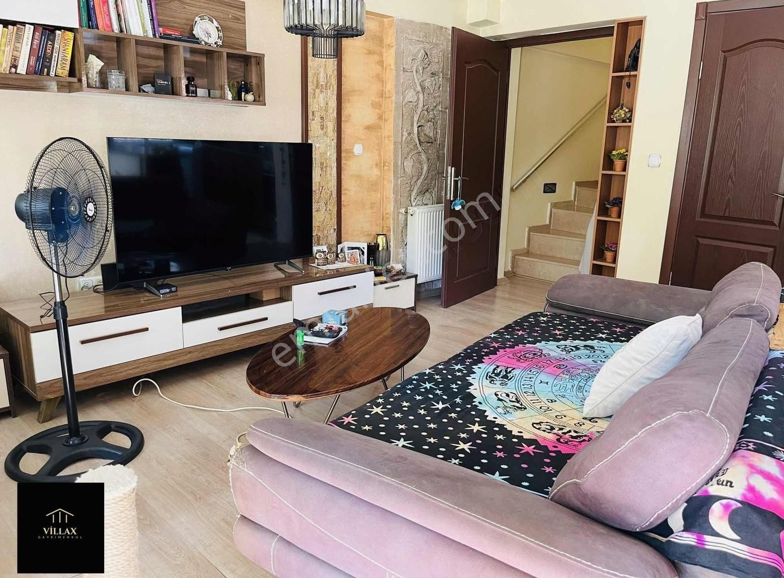 Villax Tan Yeni Foça Merkez Denize 150 M Satılık 3+1 Villa - Görsel 13