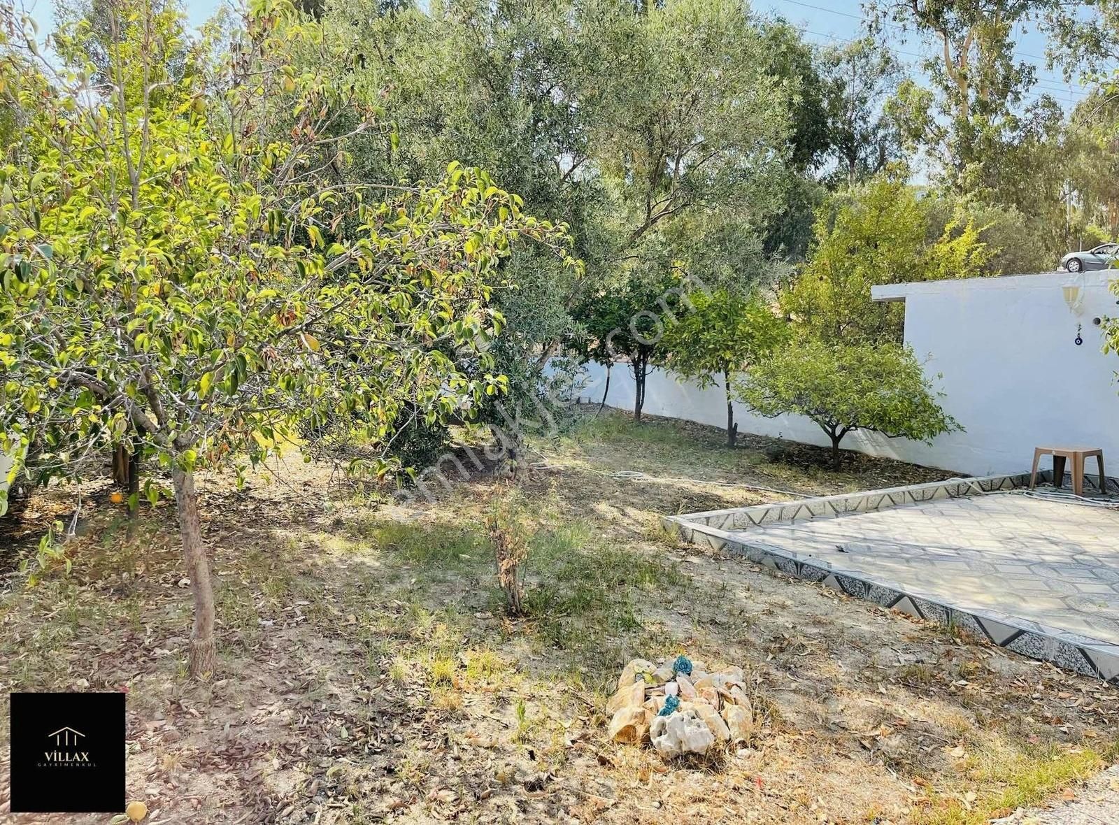 Villax Tan Yeni Foça Merkez Denize 150 M Satılık 3+1 Villa - Görsel 5