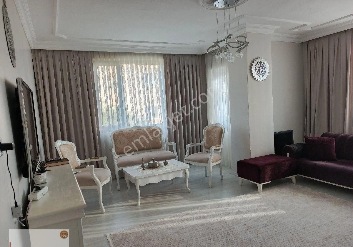 Başakşehir Onurkent'te Metroya Yürüme Mesafesinde Satılık 3+1 Daire