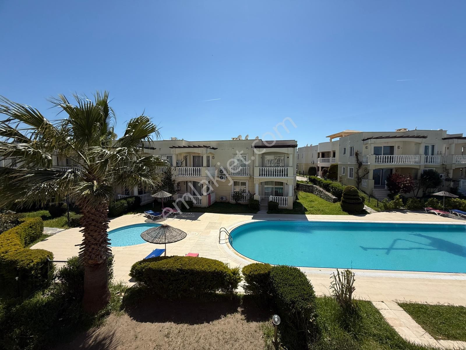 Tertemiz Bakımlı Ev Önü Açık Daire Yatırım Fırsatını Kaçırmayın Özel Plaj Ve Servisi Var İngilizden - Görsel 12