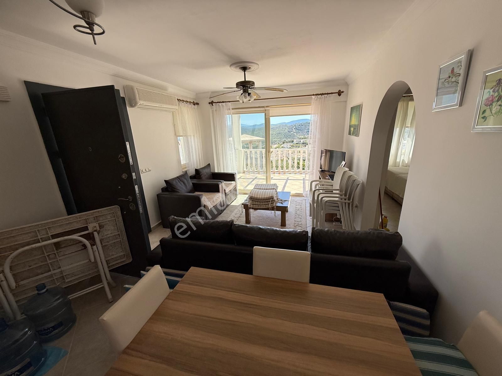 Tertemiz Bakımlı Ev Önü Açık Daire Yatırım Fırsatını Kaçırmayın Özel Plaj Ve Servisi Var İngilizden - Görsel 15