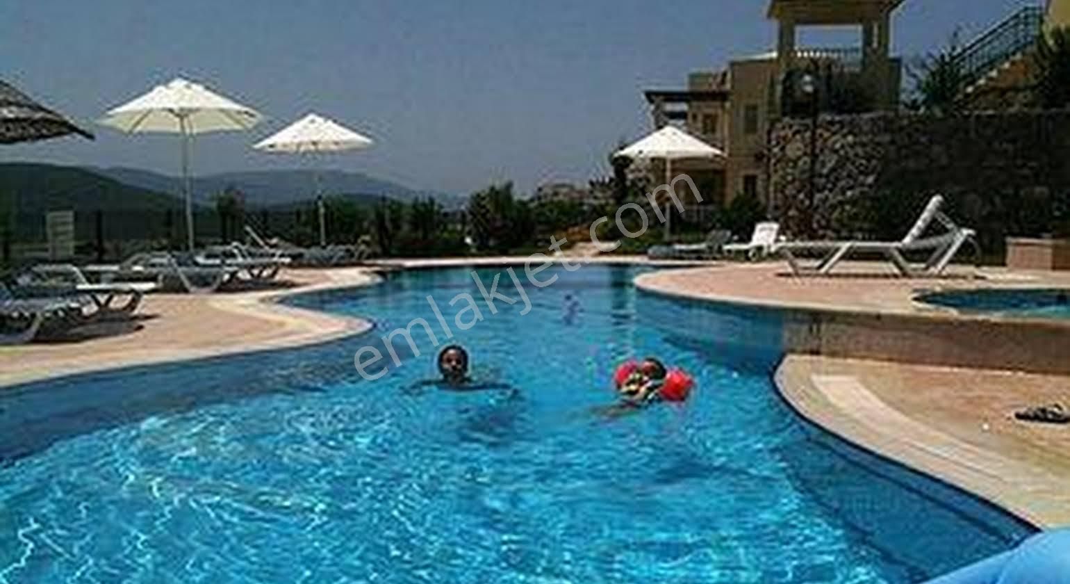 Tertemiz Bakımlı Ev Önü Açık Daire Yatırım Fırsatını Kaçırmayın Özel Plaj Ve Servisi Var İngilizden - Görsel 33