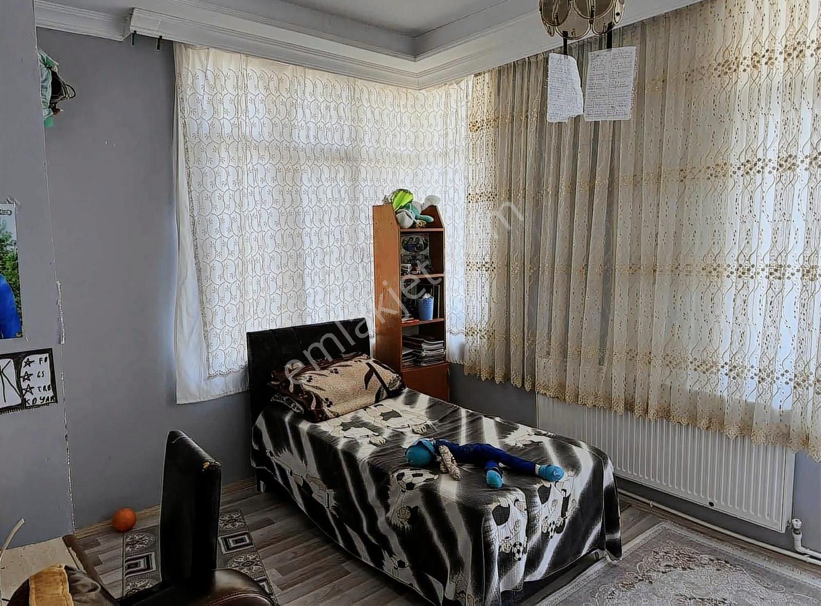 Dostlardan Lise Yakını Satılık Daire - Görsel 9