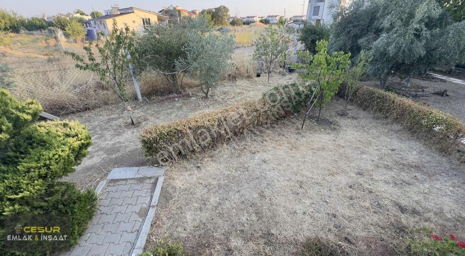 İzmir Dikili Gazeteciler Sitesinde Satılık Köşe Villa - Görsel 19