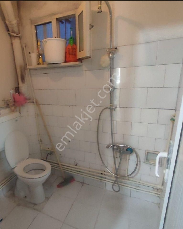 Yedikule 'de Çok Merkezi Daire Ve Dükkan Birlikte Satılıktır - Görsel 12