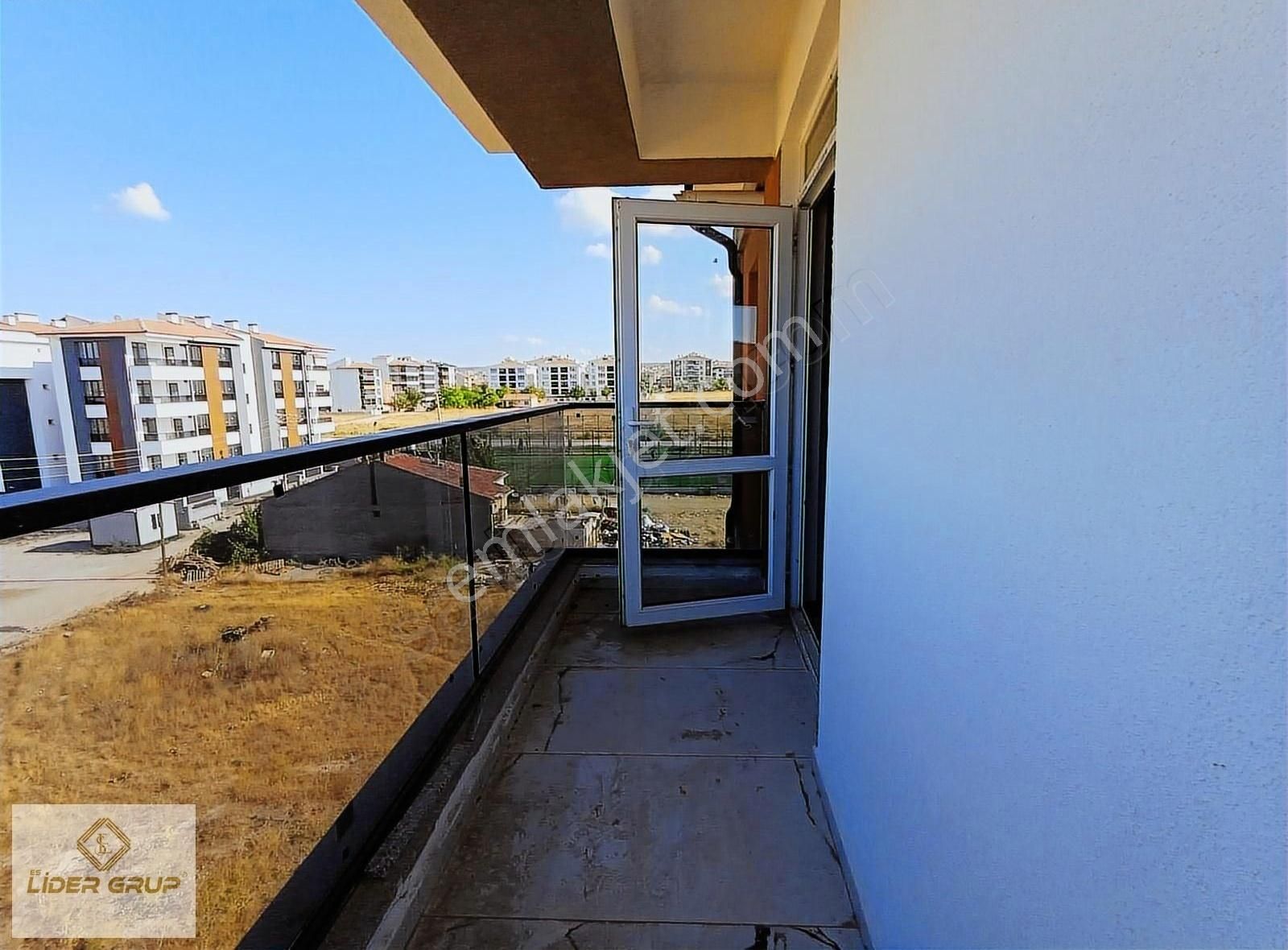 Eslider Emlaktan Kiralık 1+1 - Görsel 8