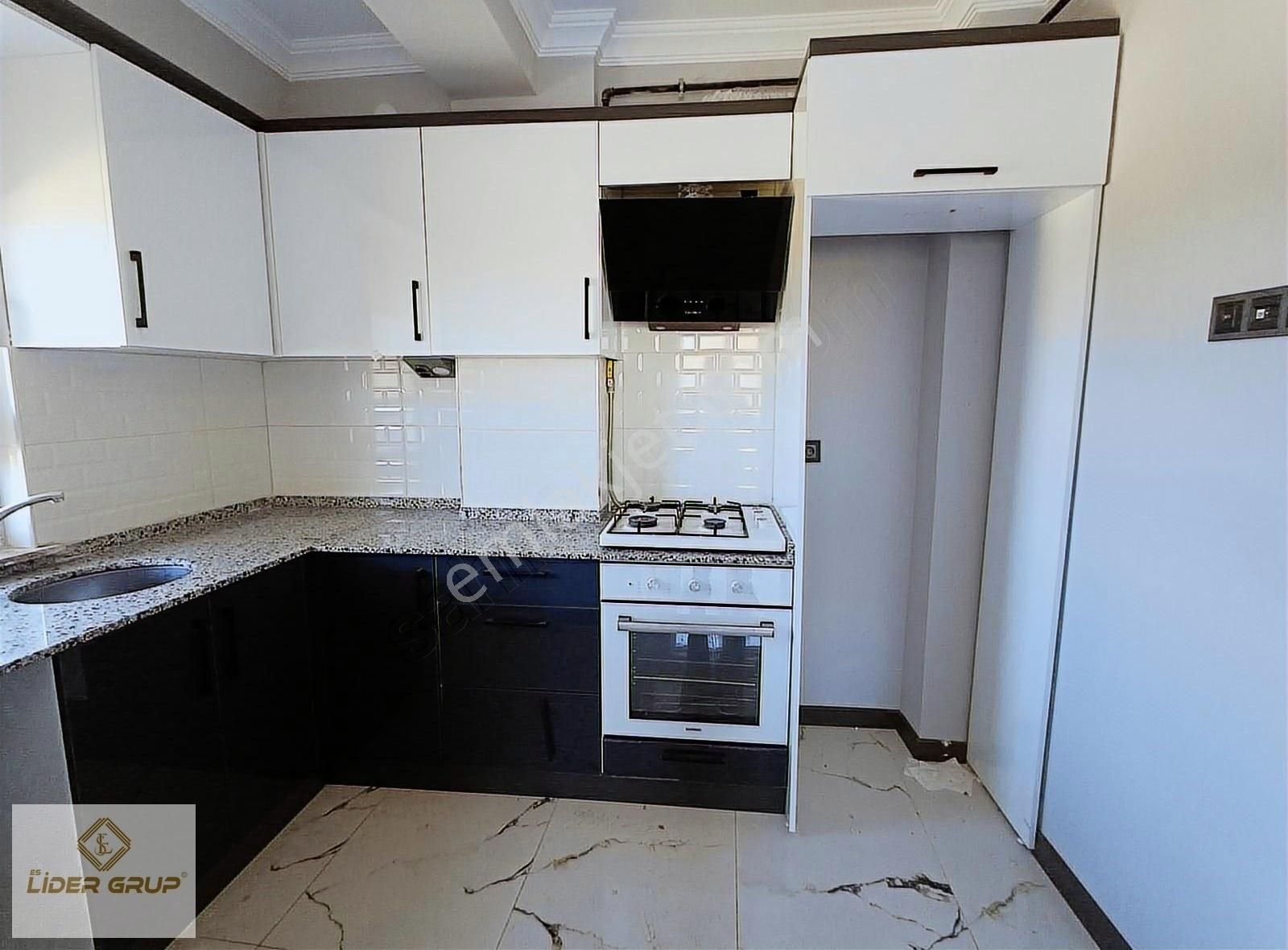 Eslider Emlaktan Kiralık 1+1 - Görsel 11