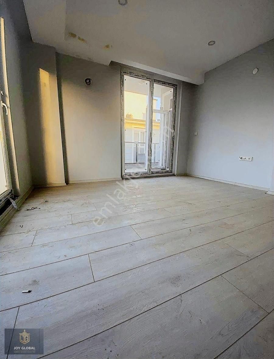 Havuzlu Site İçerisinde İskanı Alınmış 0 Daire