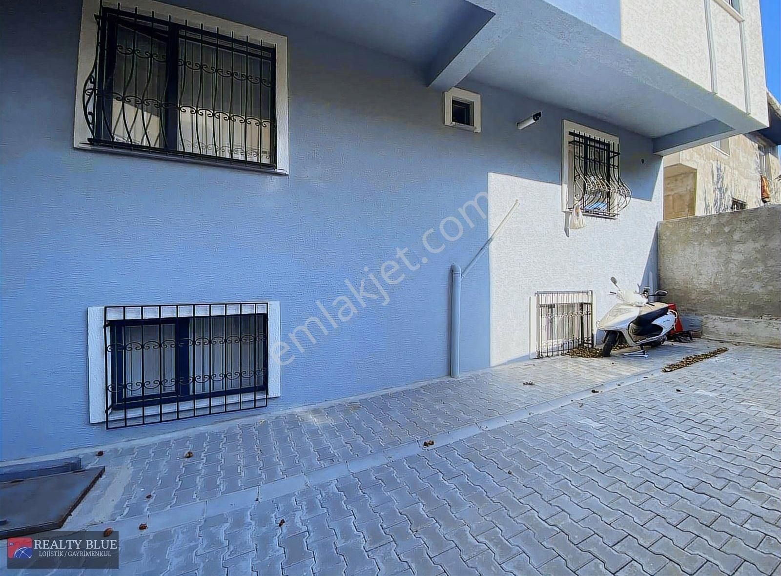Orhangazi Mahallesinde 2+1 145m2 Kiralık Ters Dublex