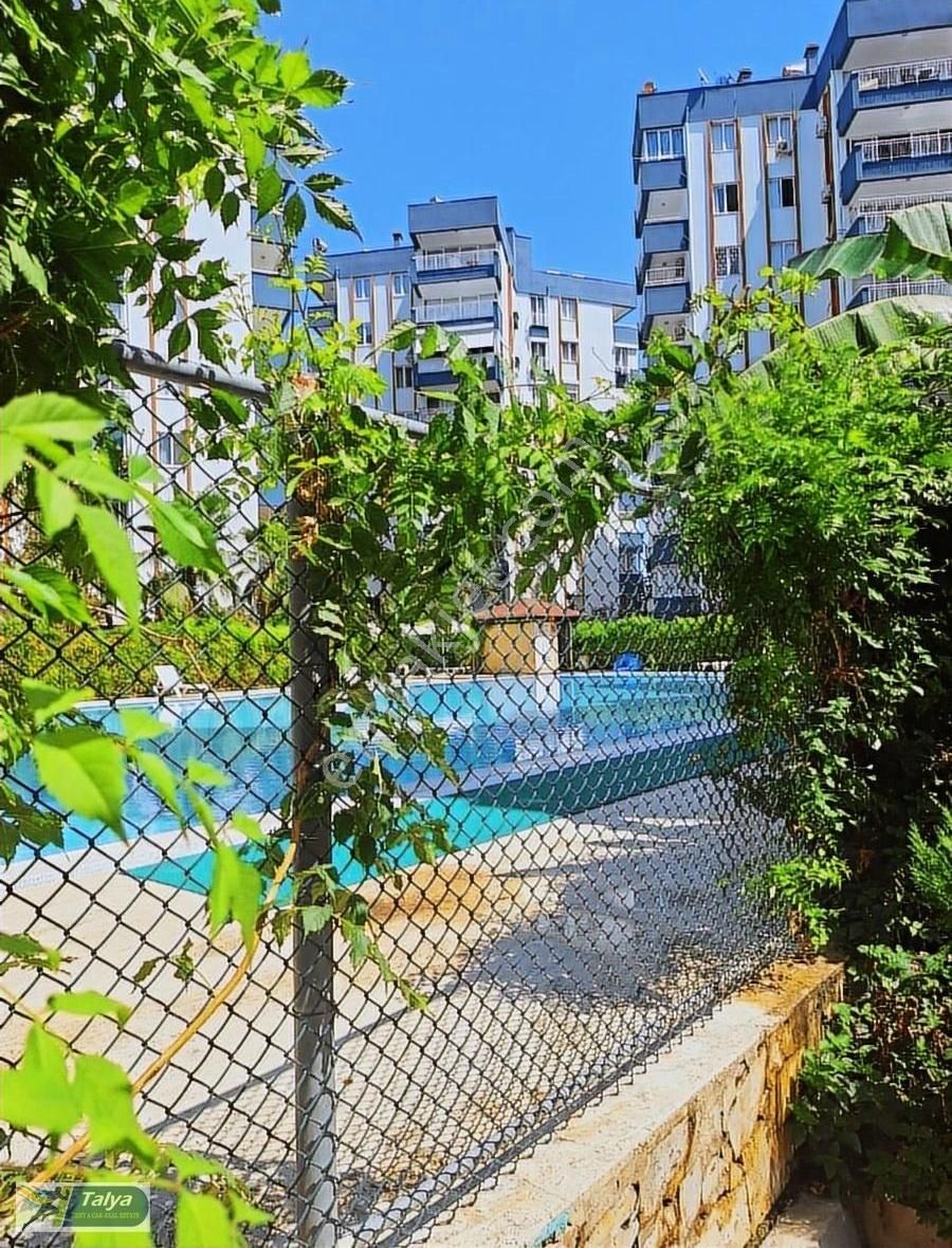 Kundu Yolu Dibinde Havuzlu Katta Ayrı Mutfaklı 2+1, 110,m2 - Görsel 28