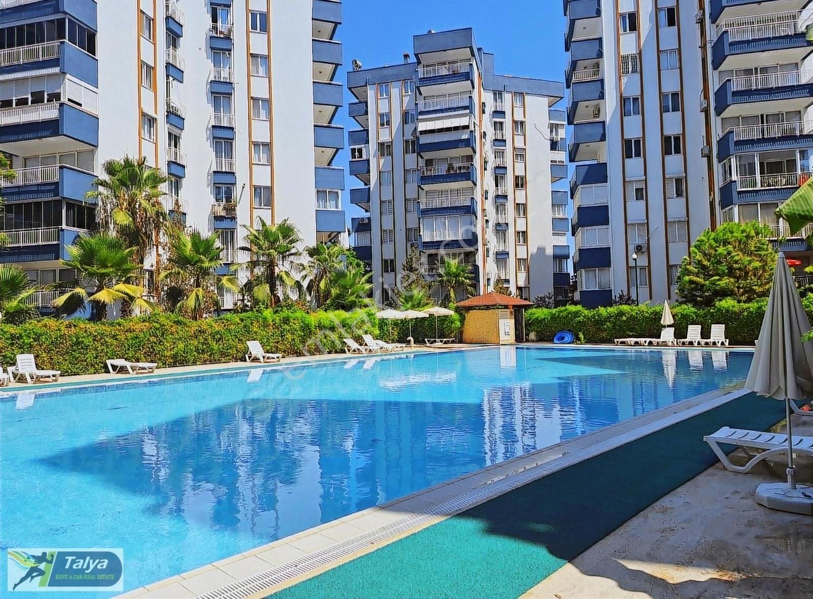 Kundu Yolu Dibinde Havuzlu Katta Ayrı Mutfaklı 2+1, 110,m2 - Görsel 31