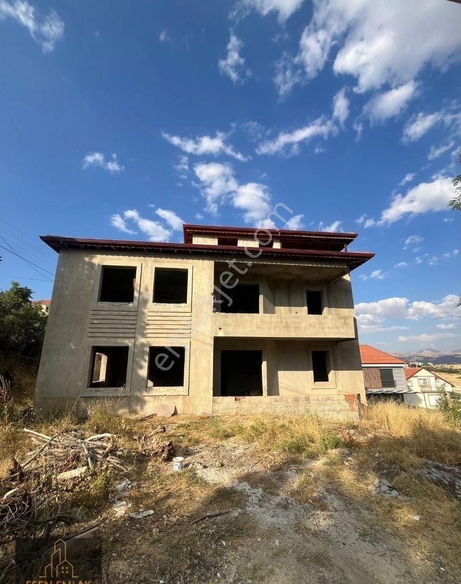 Antalya Elmalı Devlet Hastane Ve Otogar Karşısında 430m² Arsa İçerisinde Satılık Karkas Villa - Görsel 16