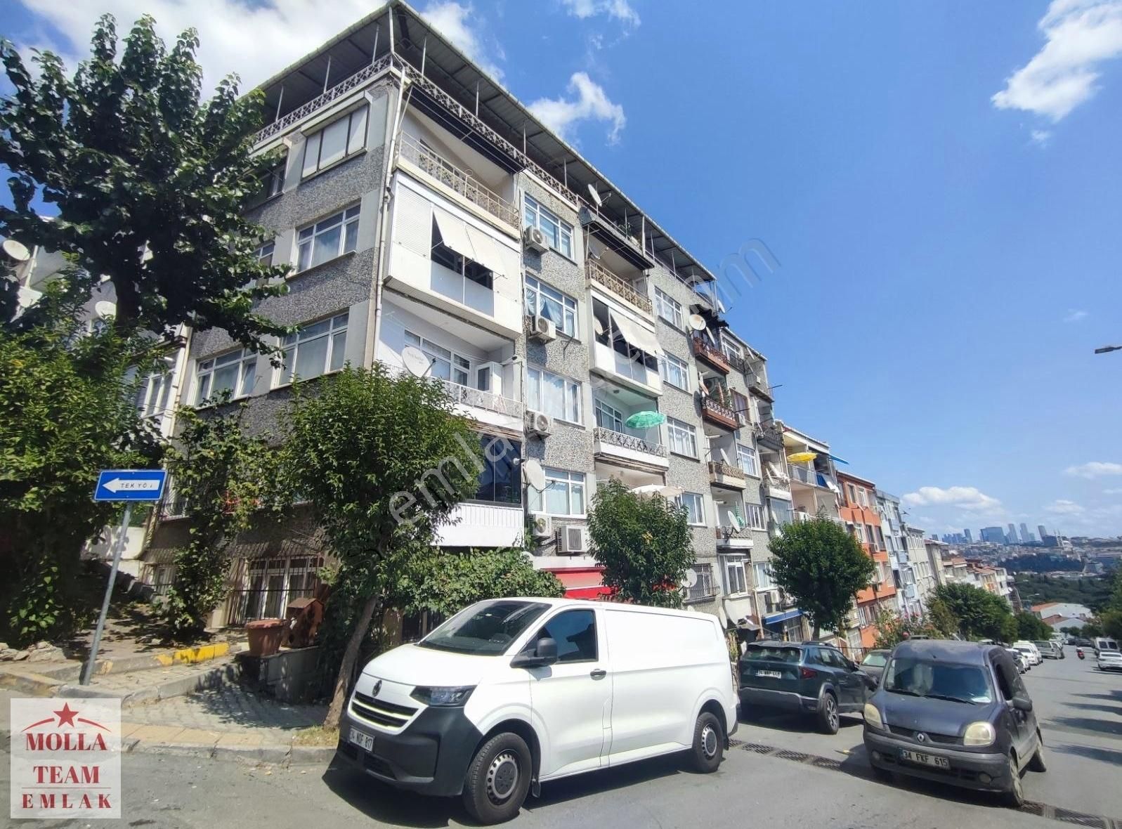 Rami Cuma Arifpaşa Caddesin'de Satılık Daire
