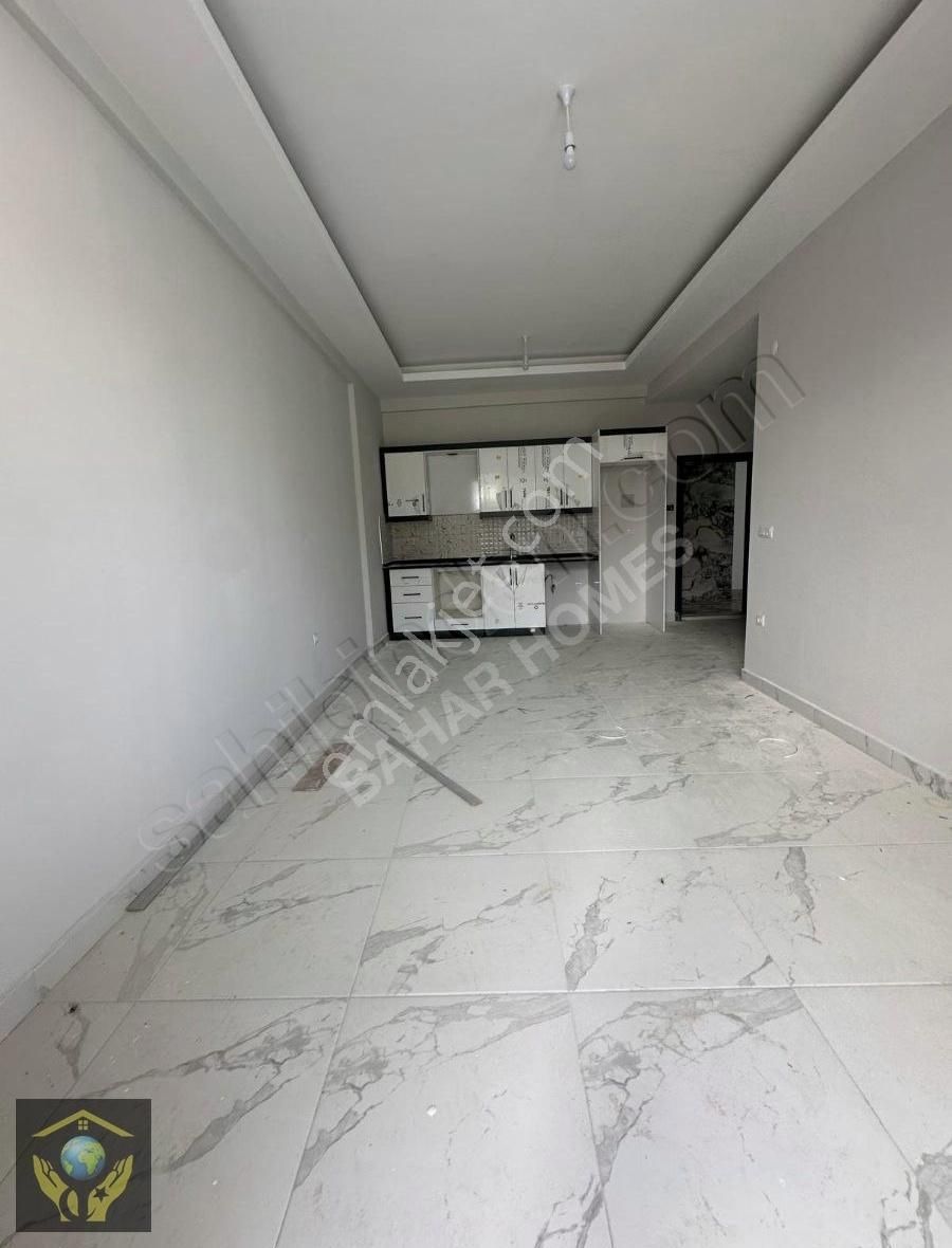 Çok Geniş Ferah 60m2 Büyük Havuzlu Merkezi Konumda Cadde Üzeri F - Görsel 20