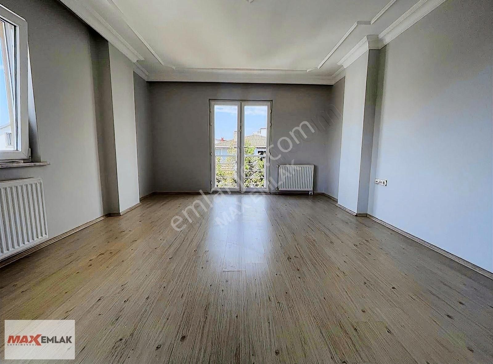 File Markete Yakın Tuzla Cad Dibinde Kiralık 4+ 1 Çatı Dublex'i