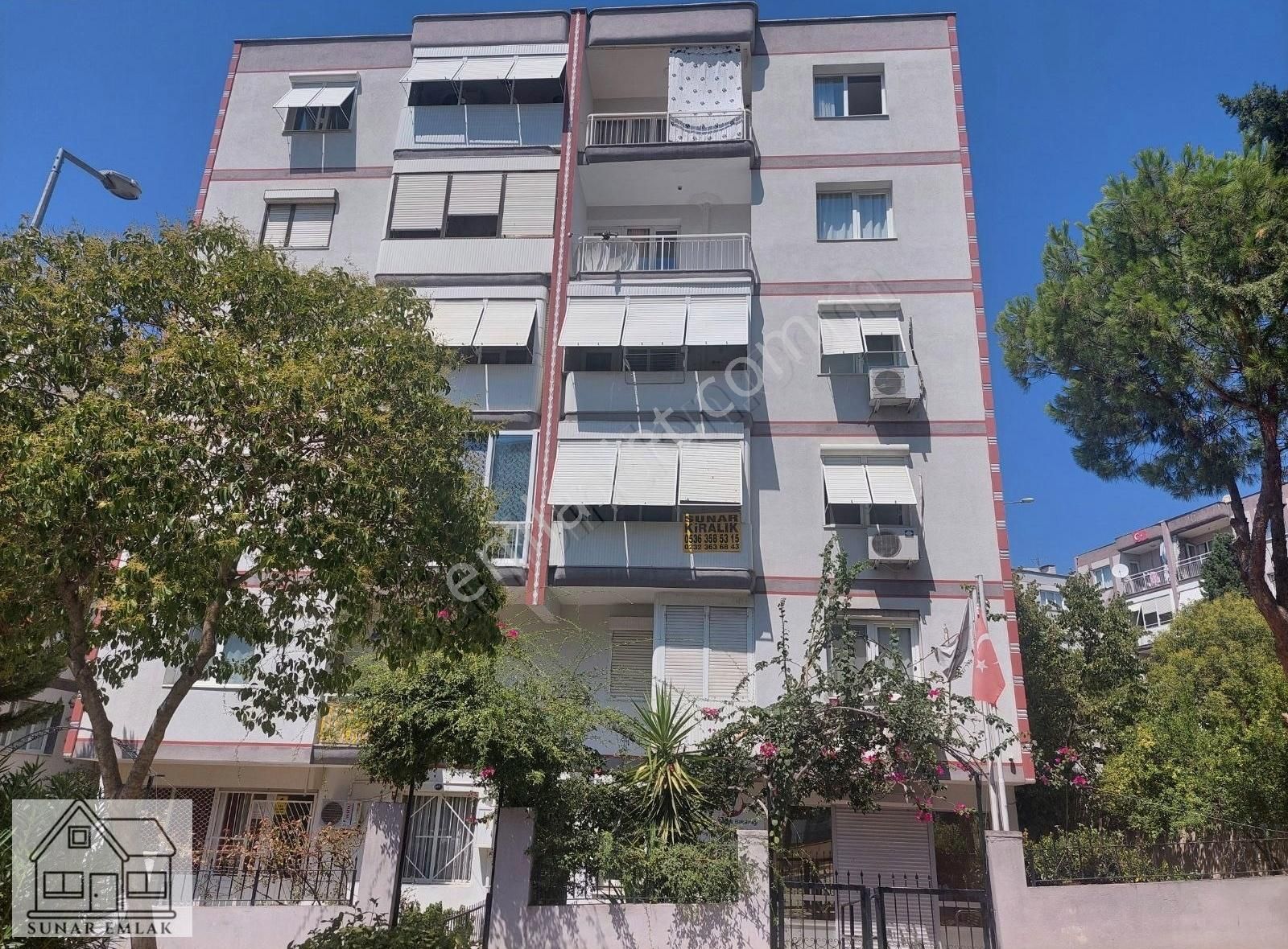 Sunar'dan Bayraklı Postacılar Mah Site İçi 3 Cepheli D.gazlı