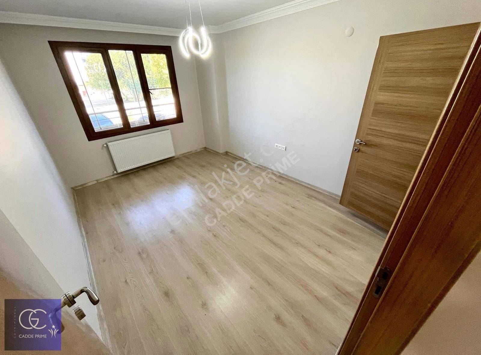 Cadde'den Ön Cephe Lüks Ve Geniş Ebeveyn Banyolu 2+1 Satılık - Görsel 35