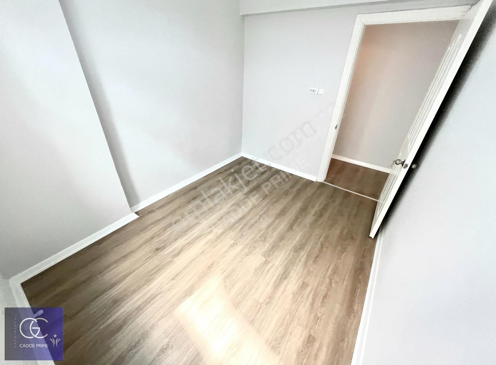 Cadde'den Satılık Ön Cephe Geniş Çift Balkon 3+1 Masrafsız Daire - Görsel 9