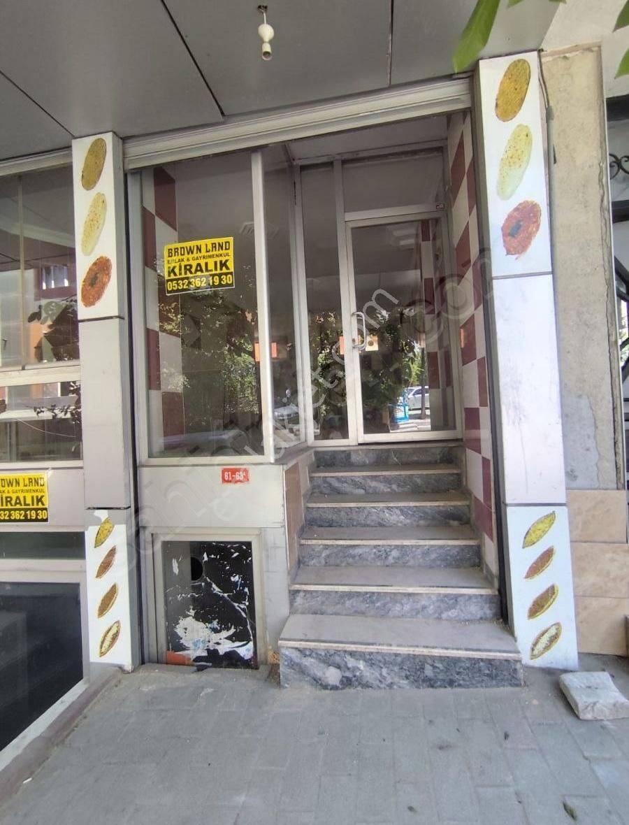 Esentepe Mh Merkezinde 2 Katlı Eczaneye Uygun