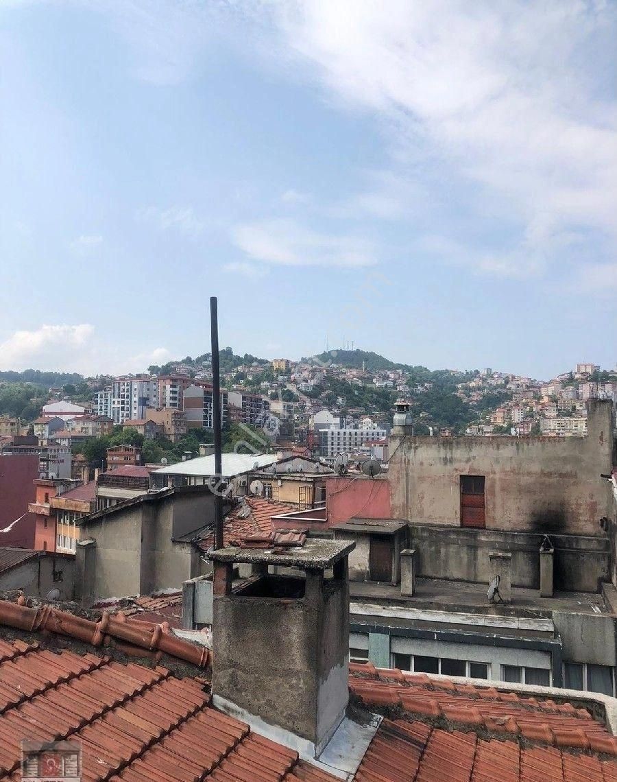 Kurumsal Firmalara Komple Bına Olarak Kiralıktır. İki Caddeye Gırısı Vardır. 2000 M2 Toplam Alan - Görsel 16