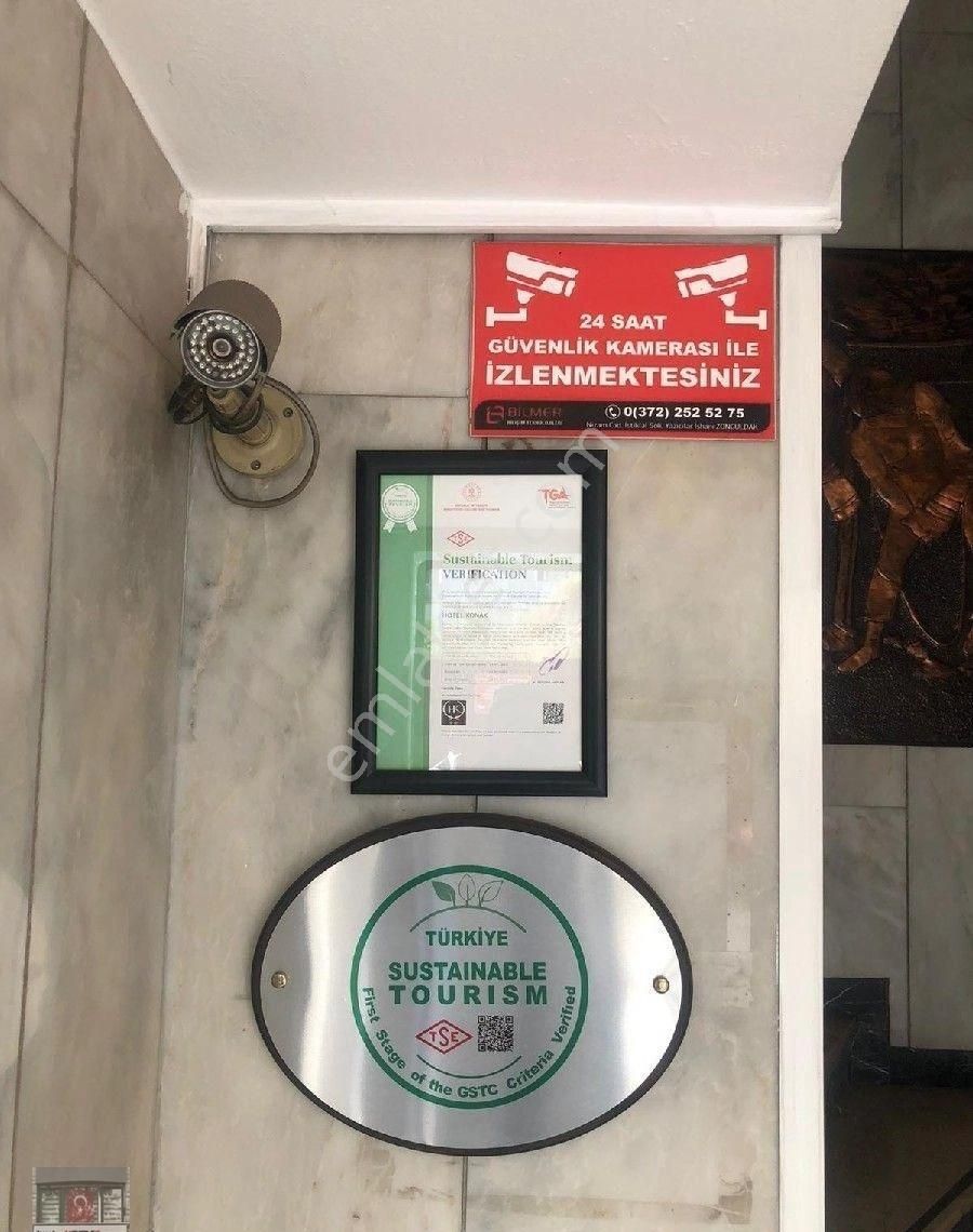 Kurumsal Firmalara Komple Bına Olarak Kiralıktır. İki Caddeye Gırısı Vardır. 2000 M2 Toplam Alan - Görsel 31