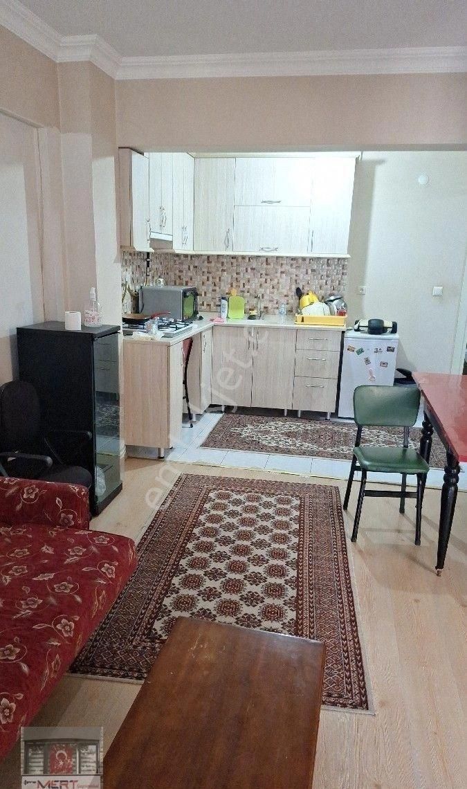 #zonguldak Üniversite Yakın Geniş 1+1 5. Kat Daire