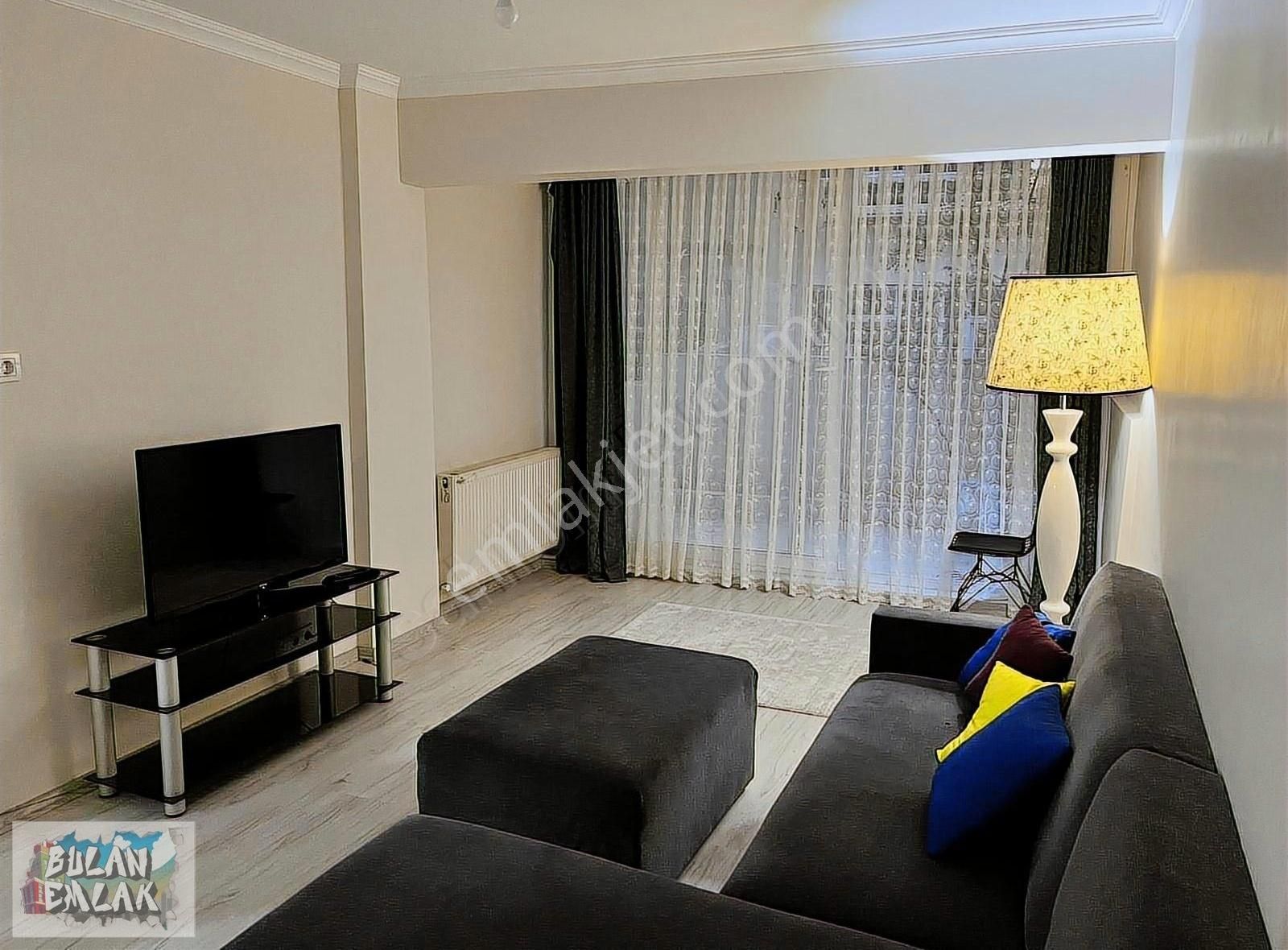 Bulan'dan Ortaköy Merkezde Full Eşyalı Bahçeli 1+1 Daire