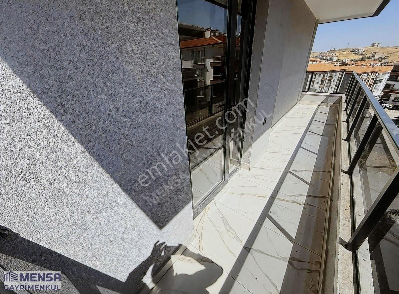 Mensa'dan Bağlum Hisar Mahallesi E.banyolu Sıfır Orta Katta - Görsel 20