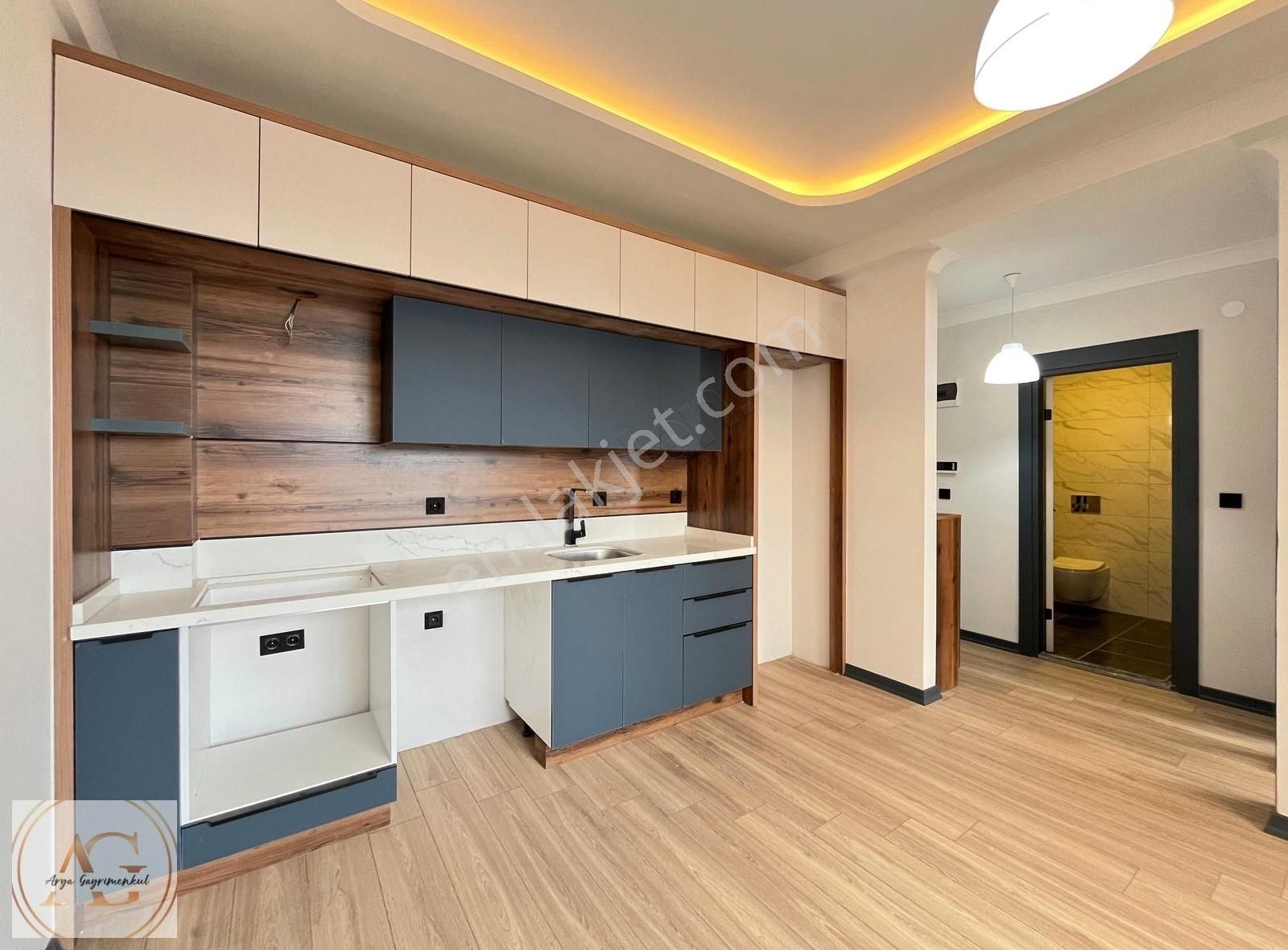 Arya'dan Doktorlar Sitesi Civarı 1+1 Arakat Satılık Daire - Görsel 2