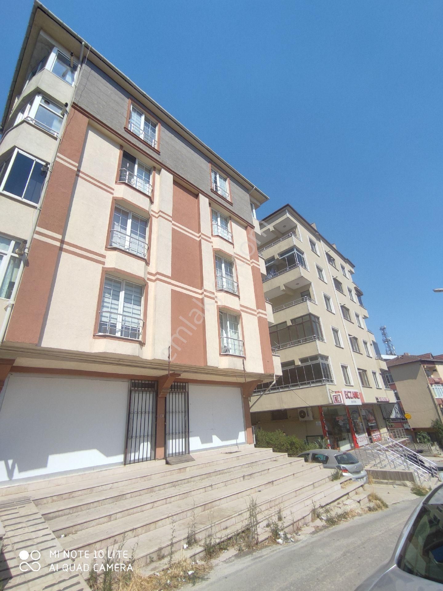 Merkezde 2+1 Geniş Balkonlu Daire
