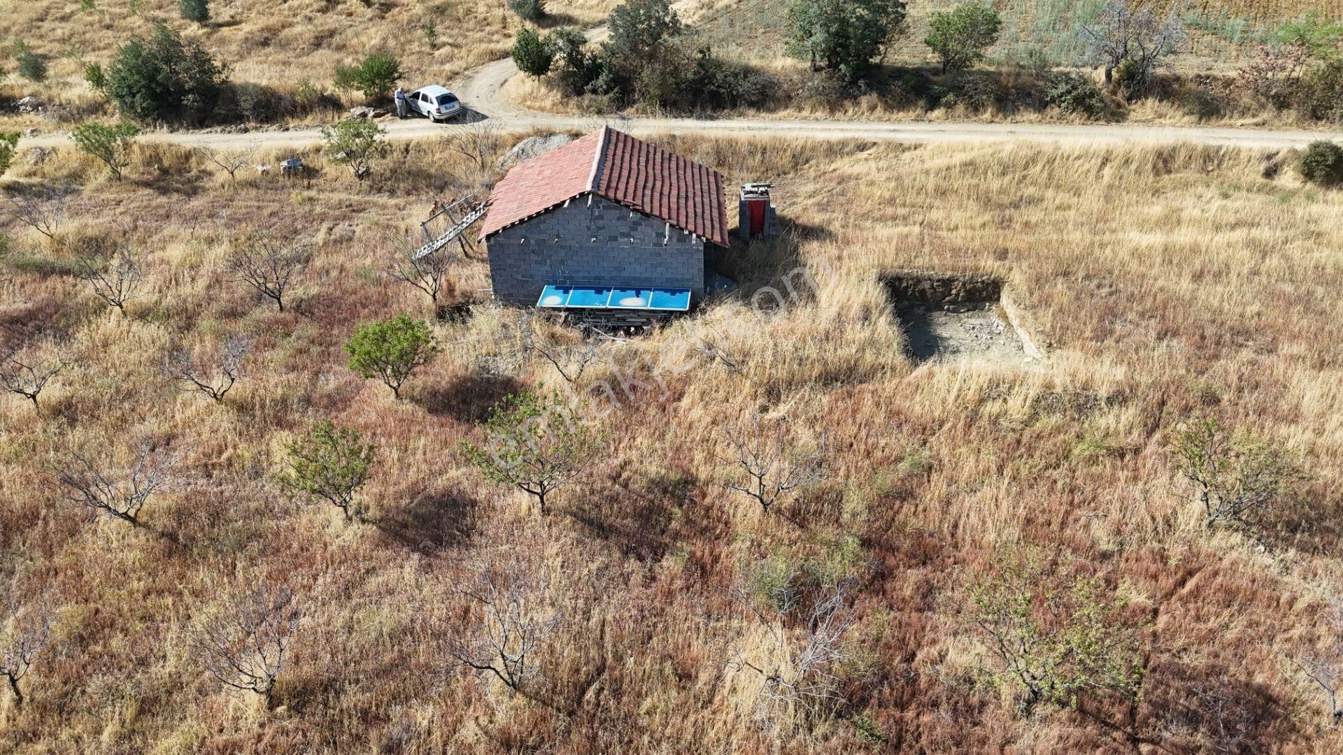 Manisa Kula Bebeklide 11,5 Dönüm Ev Bademlik Çiftlik Su Elektrik - Görsel 7