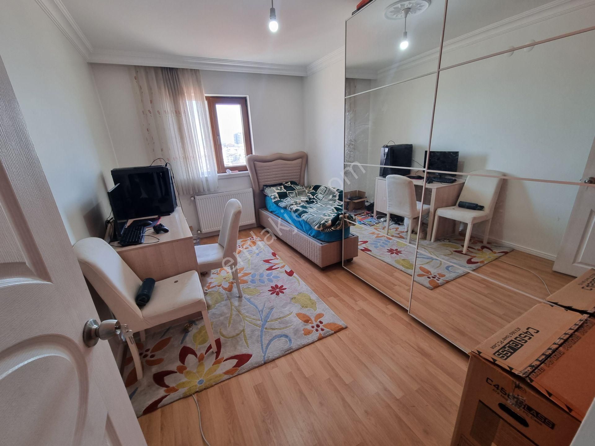 Kardeşler'de 5+1 Dubleks Çift Banyolu Asansörlü Isı Yalıtımlı Teraslı - Görsel 11