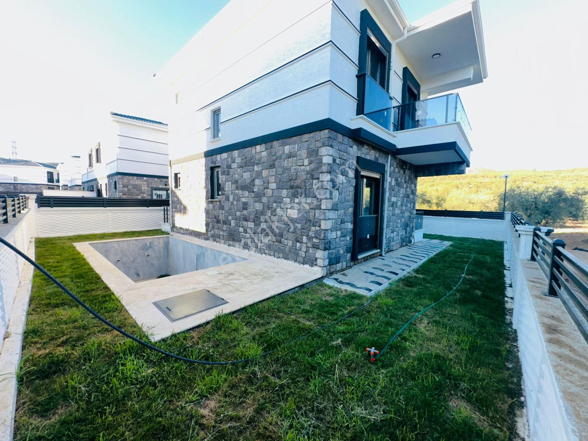 Edremit Kadıköy De 3+1müstakil Havuzlu Satılık Villa - Görsel 3