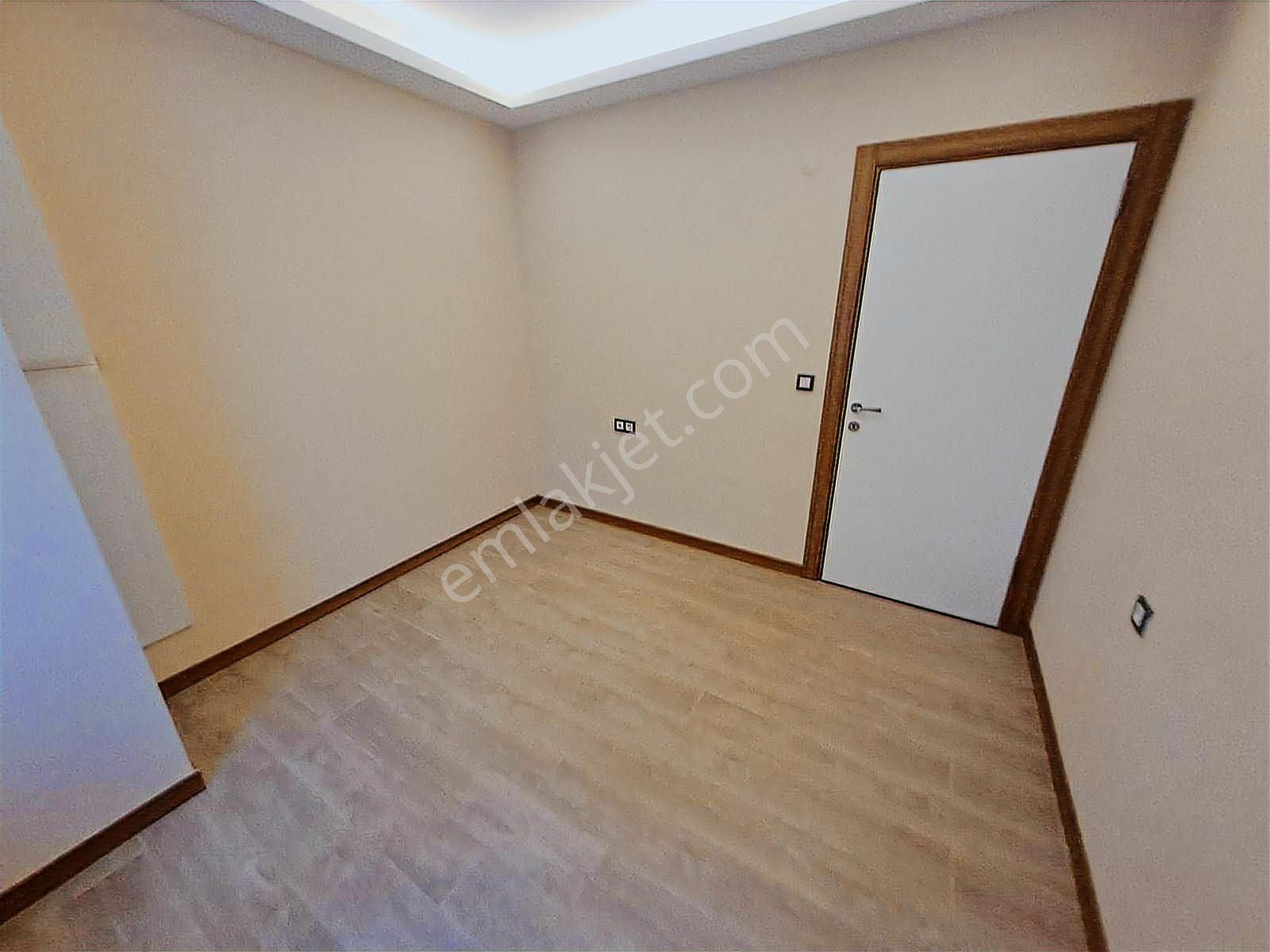 Hıdırlık Mahallesi 3+1 Satılık Villa Okullar Bölgesinde - Görsel 19