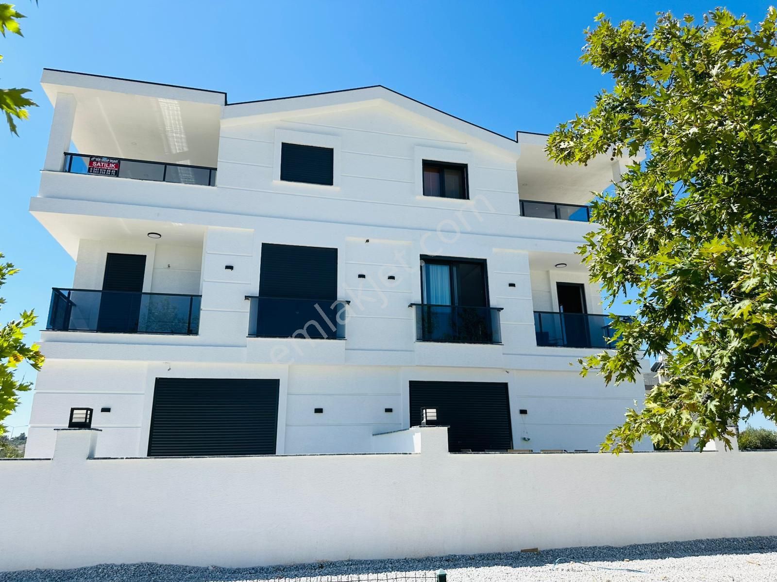 Didim Hisar Mahallesinde Ful Deniz Manzaralı Sıfır Yapılmış Villa Satıyoruz
