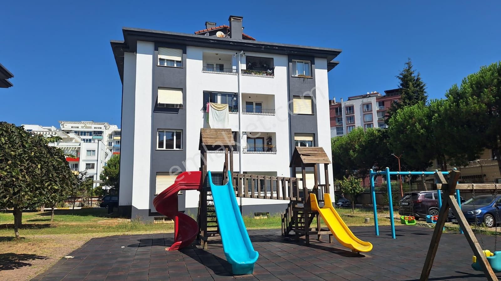 Pendik Yenişehir Mah Kavi Sitesinde Kiralık 3+1 Daire