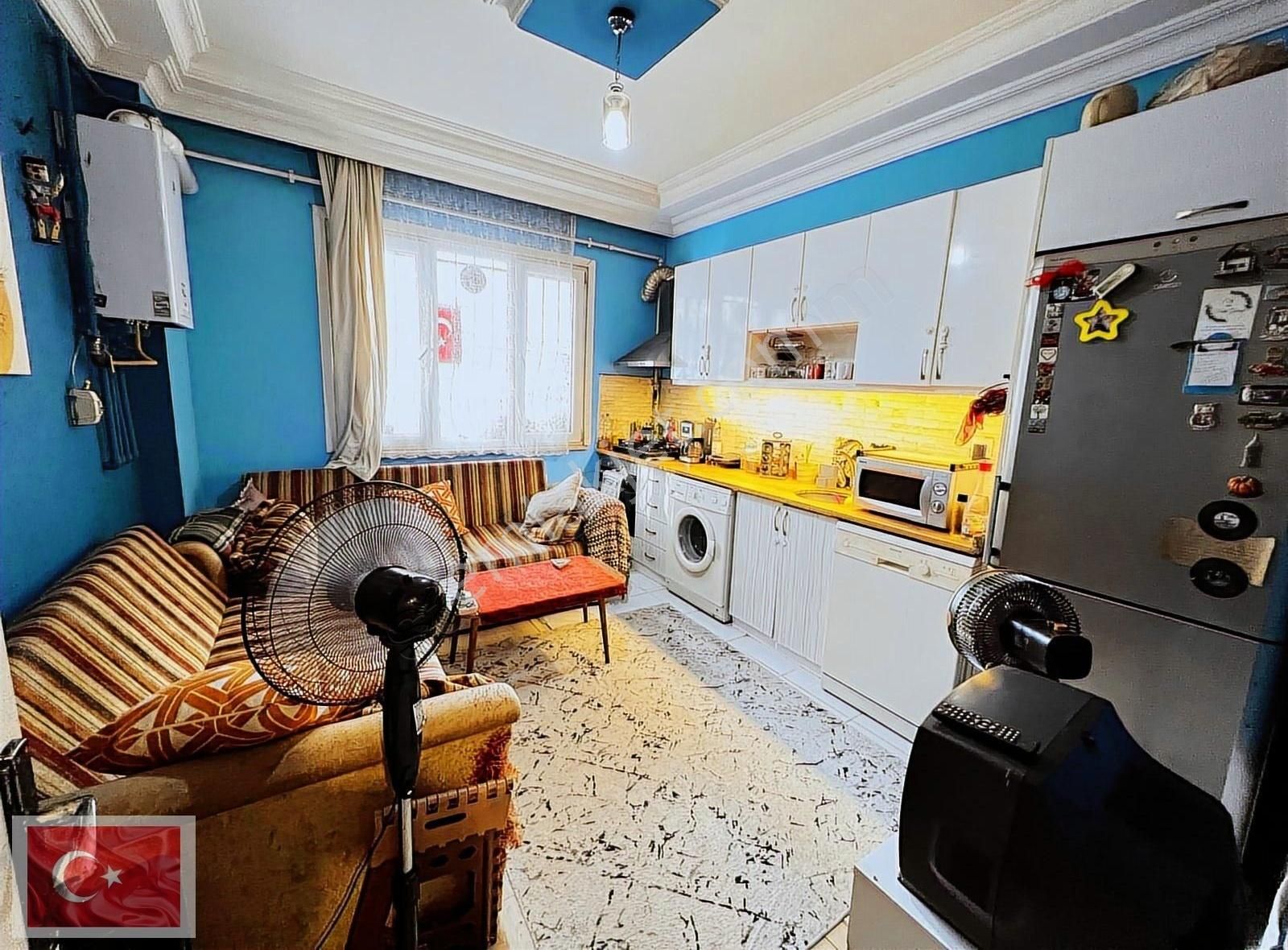 Yeri Konumu Harika Çarşı İçinde Düz Giriş 1+1 Metroya Yürüme - Görsel 24