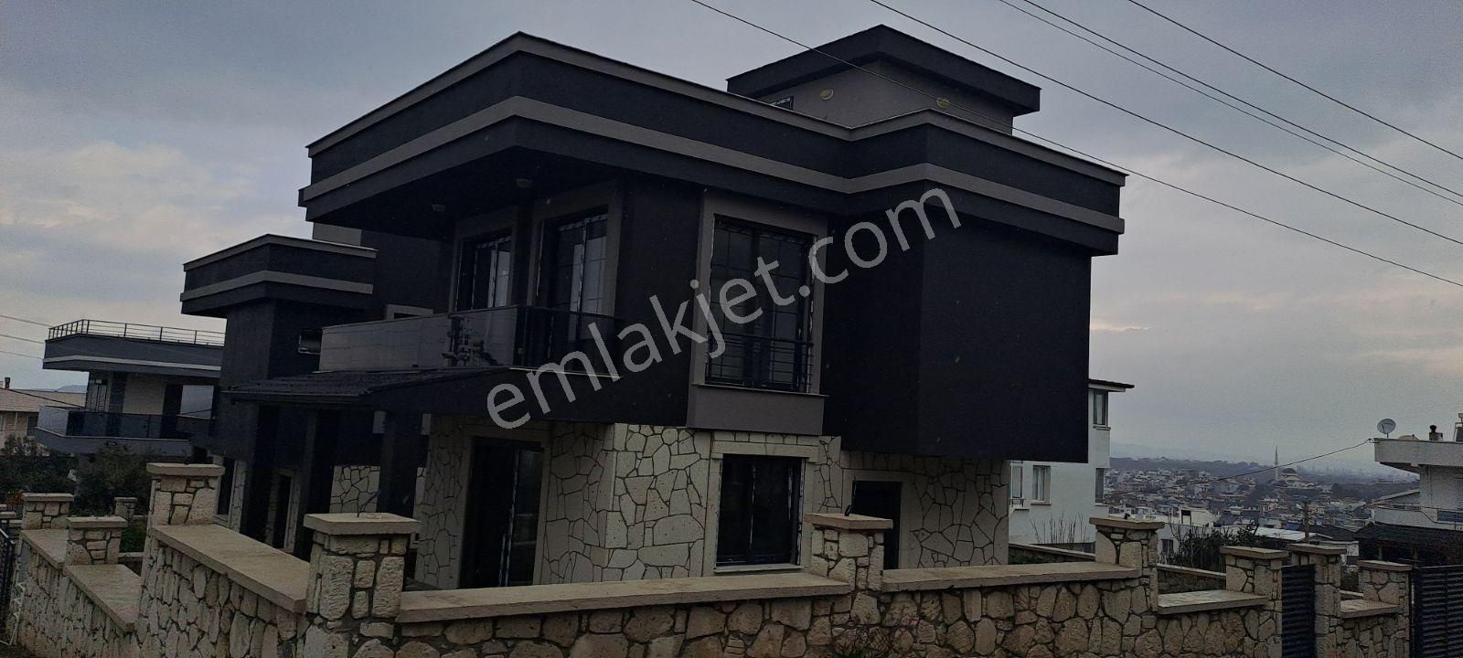 Akarcada Denize Yürüme Mesafesinde 2adet 3+1 Villa Biri Müst - Görsel 17