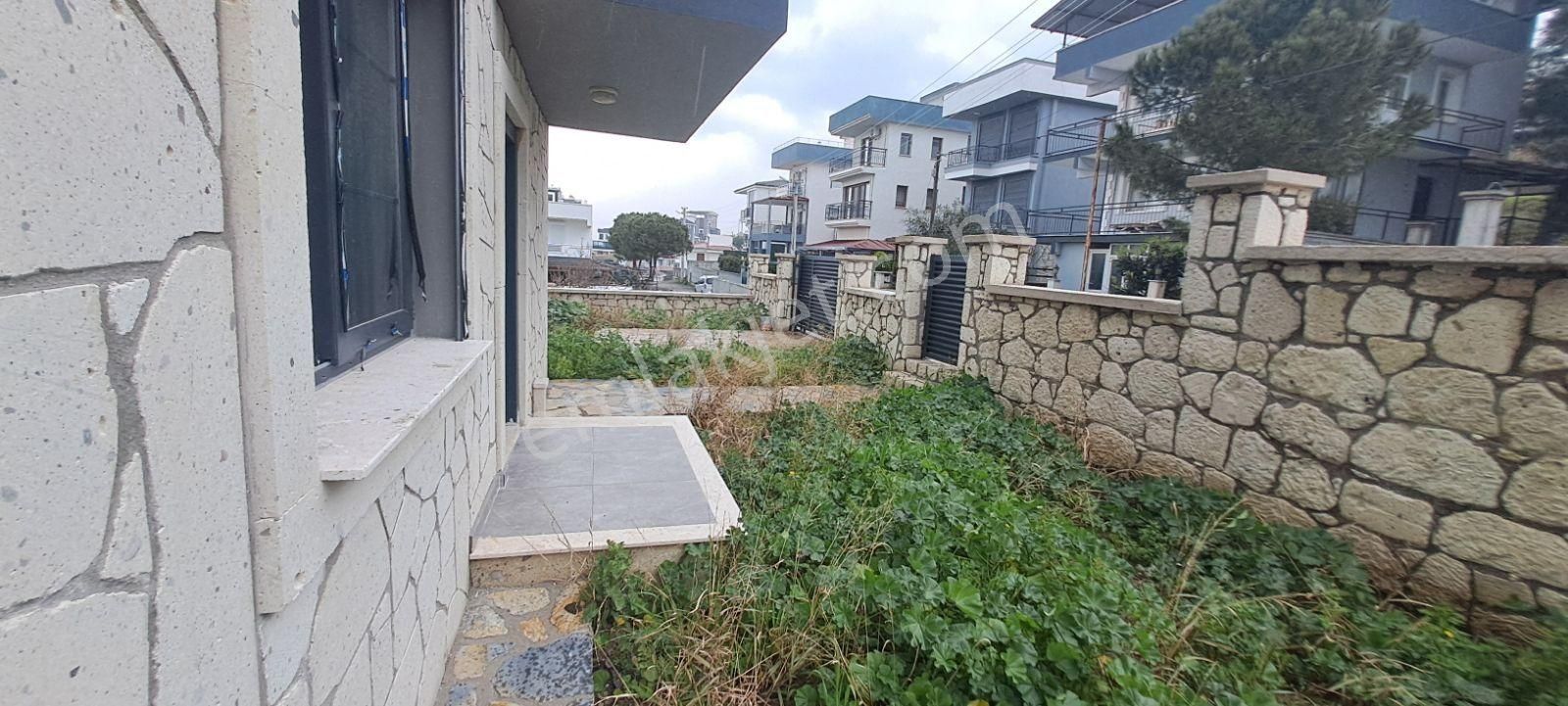 Akarcada Denize Yürüme Mesafesinde 2adet 3+1 Villa Biri Müst - Görsel 34