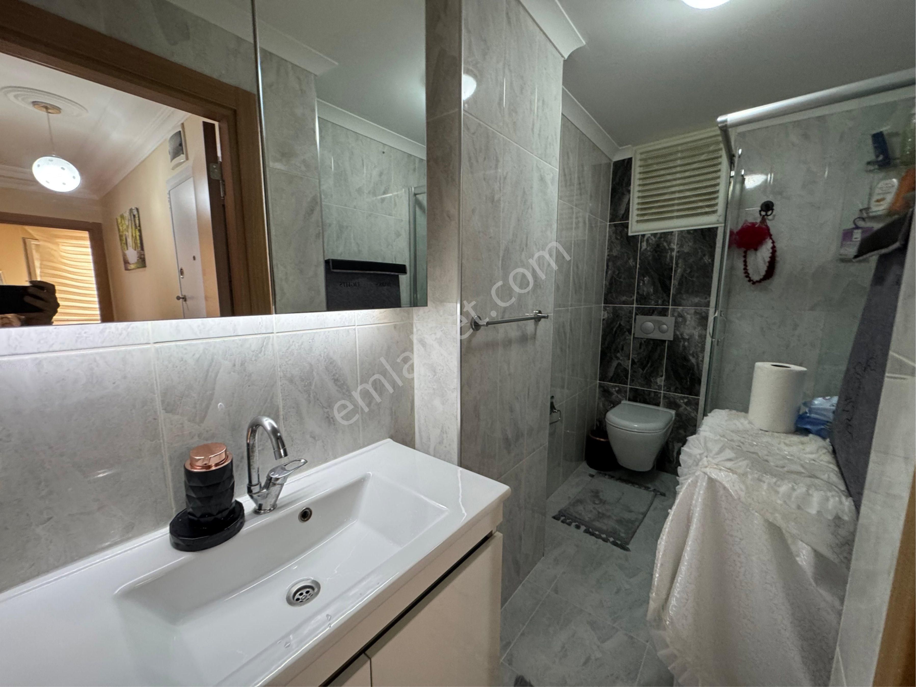 Metro Kolej Medıcana Çamlıca Hastanesı Yakını 3+1 Dubleks - Görsel 20