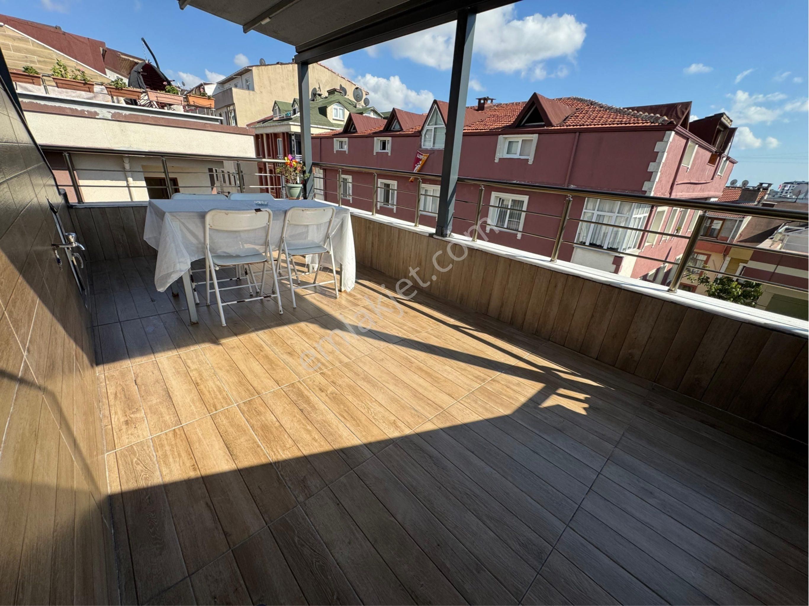 Metro Kolej Medıcana Çamlıca Hastanesı Yakını 3+1 Dubleks - Görsel 2